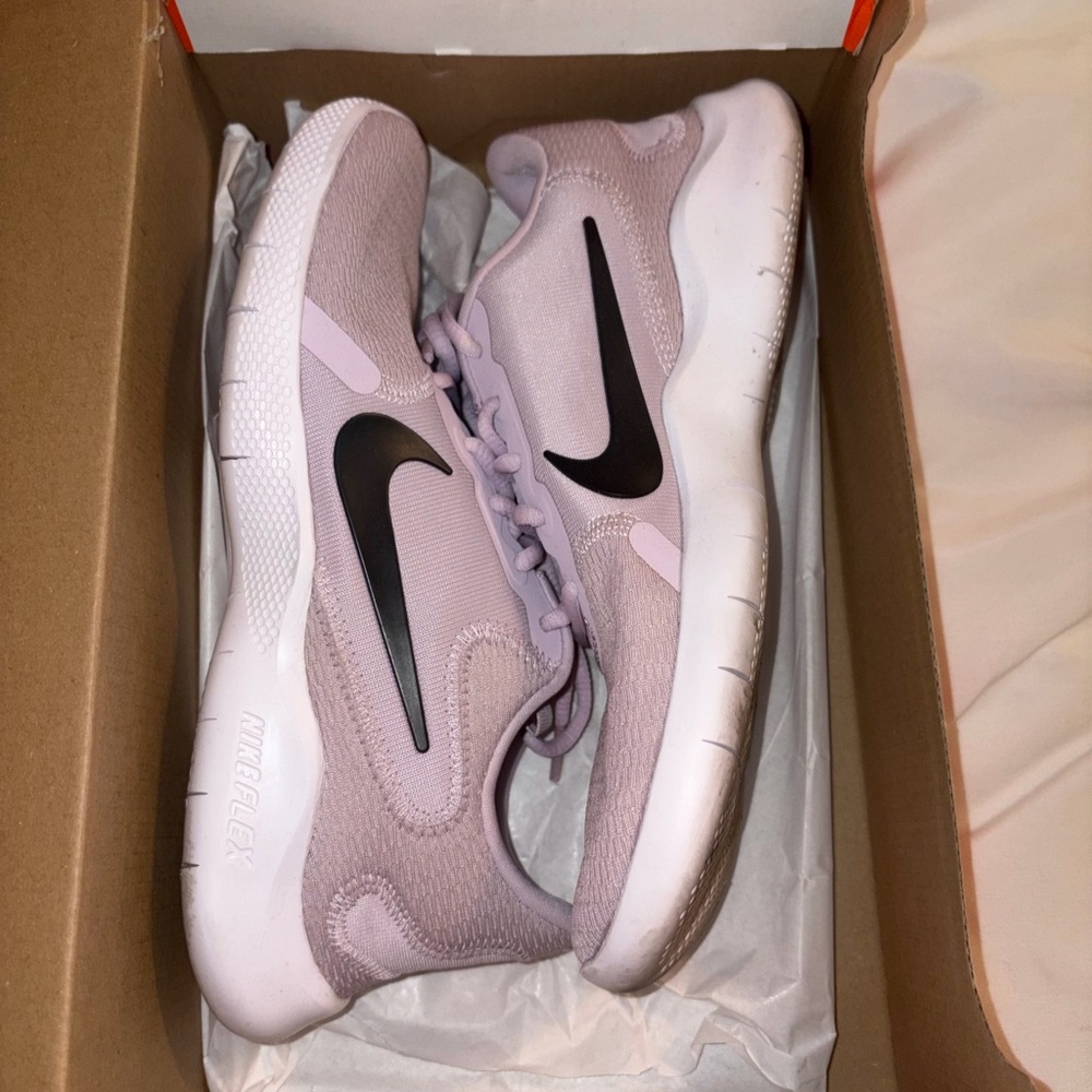 Nike Women's Lavender Sneakers